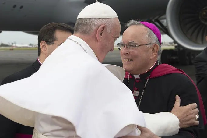 Pope Francis arrives in Philadelphia, greeted by Archbishop Chaput on September 26, 2015. Credit (C) L'Osservatore Romano.