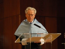 Hans Küng receives an honorary degree from the National University of Distance Education in Madrid, Spain, Jan. 27, 2011.
