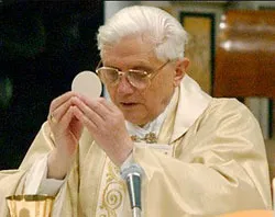 Pope Benedict XVI celebrating Mass.?w=200&h=150