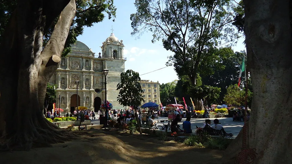 The Zocalo of Oaxaca City. Credit: Joseluisjuarezperez via Wikimedia (CC BY-SA 3.0)?w=200&h=150