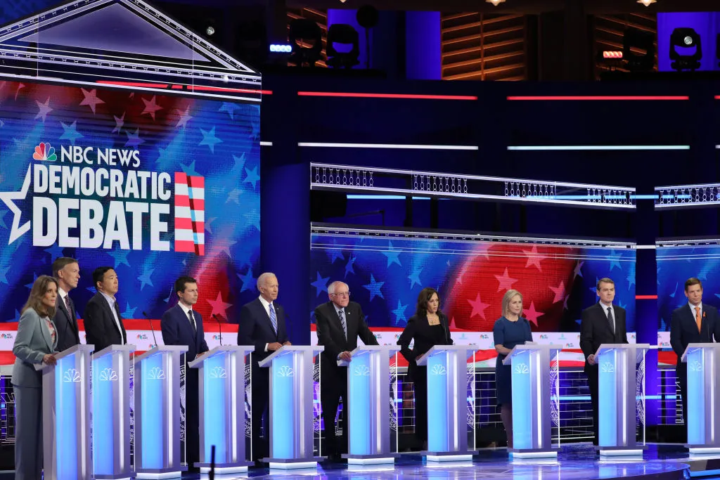 10 Democratic presidential candidates take part in the second night of the first Democratic presidential debate, June 27, 2019 in Miami, Florida. ?w=200&h=150