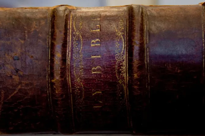 1790 Carey Bible Credit Photo Phiend via Flickr CC BY NC ND 20 CNA