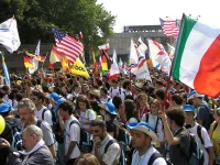Pilgrims gather for the 2005 World Youth Day in Cologne, Germany by Matthias Heil (CC BY 2.0)