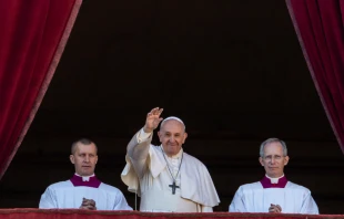 Pope Francis gives the Urbi et Orbi blessing from the center loggia of St. Peter’s Basilica Dec. 25, 2019.   Daniel Ibanez/CNA.