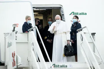 20200305_Departure_of_Pope_Francis_to_Baghdad_Iraq_in_Fiumicino_Airport_this_morning_Daniel_Ibanez_11_1.jpg