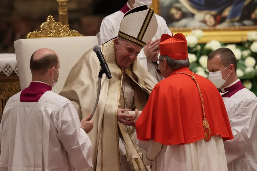Pope Francis greets Cardinal Enrico Feroci Nov. 28, 2020. ?w=200&h=150