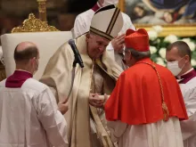Pope Francis greets Cardinal Enrico Feroci Nov. 28, 2020. 