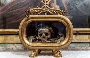 St. Valentine’s skull in the minor basilica of Santa Maria in Cosmedin in Rome, Italy. Photo credits: Daniel Ibáñez/CNA. 