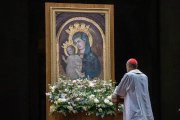 Cardinal Víctor Manuel Fernández, Prefect of the Dicastery for the Doctrine of the Faith, prays before an image of the Blessed Virgin Mary and Child during the rosary vigil for Pope Francis at the Vatican on February 28, 2025.