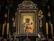 The Jasna Góra shrine in southern Poland is providing space for Ukrainians in its pilgrim house.