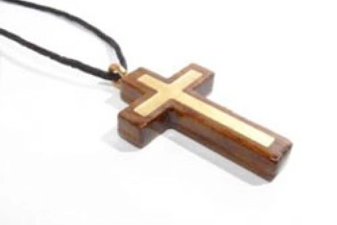 2 5 2010 cross
