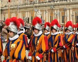 Members of the Vatican Swiss Guard.?w=200&h=150