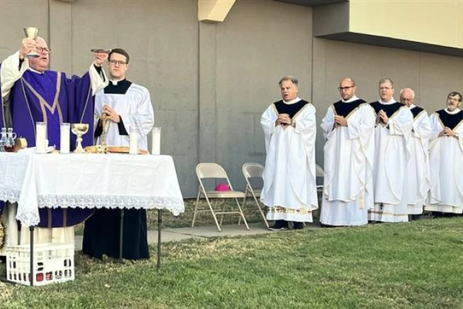 Wichita abortion clinic rosary