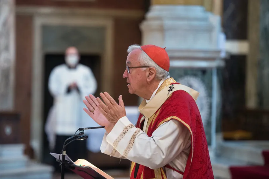 Cardinal Vincent Nichols celebrates Mass at Westminster Cathedral, London, Oct. 1, 2020.?w=200&h=150
