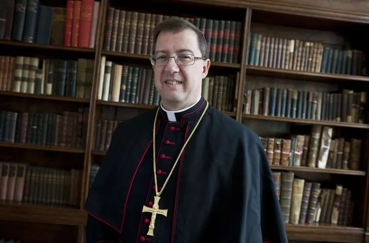 Bishop John Sherrington, Auxiliary Bishop of Westminster. . Mazur/catholicchurch.org.uk (CC BY-NC-SA 2.0).
