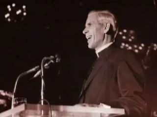A shot of Archbishop Fulton Sheen from the movie “Archbishop Fulton J. Sheen: Servant of All.”?w=200&h=150