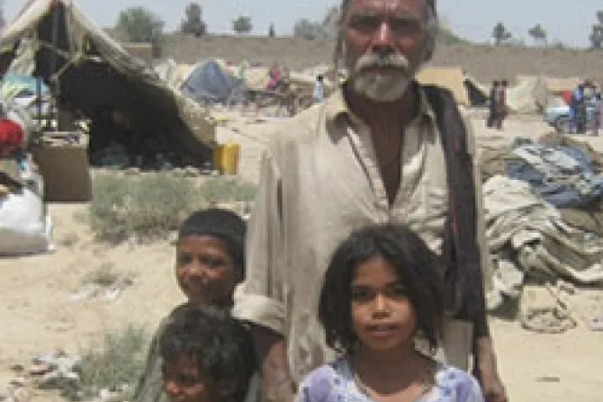 8 20 2010 Pakistan Refugees CNA 2