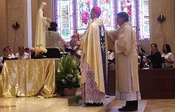 Archbishop Sample consecrates the Portland archdiocese to Our Lady of Fatima on June 28. ?w=200&h=150