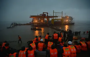 A passenger ship carrying 458 people sinks in Yangtze River in Jingzhou, China on June 2, 2015.   ChinaFotoPress/Getty Images.