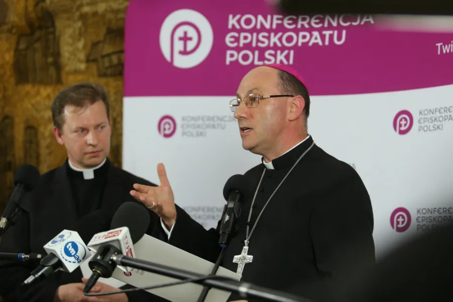 A press briefing by the Polish bishops' conference held in Warsaw, May 22, 2019. ?w=200&h=150