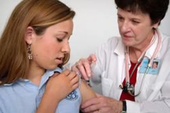 A student recieves a vaccination Credit James Gathany CDC CNA US Catholic News 6 27 11