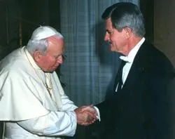 Former U.S. Ambassador to the Holy See Jim Nicholson meets with Bl. John Paul II?w=200&h=150