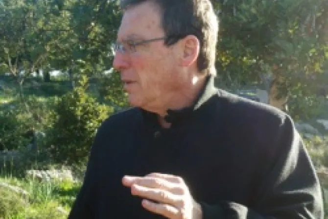 Amir Moran Gospel Trail project manager speaks on Mt Precipice in Nazareth on Jan 27 2012 CNA Israel Catholic News 3 2 12