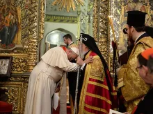 An exchange of brotherly greetings between Pope Francis and Ecumenical Patriarch Bartholomew at the conclusion of the Doxology service. Photo courtesy of John Mindala/Ecumenical Patriarchate.