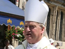 Former Anglican Bishop John Broadhurst