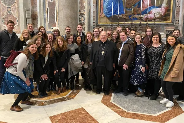 Minn. young adults accompany, pray for bishops on ad limina visit to ...