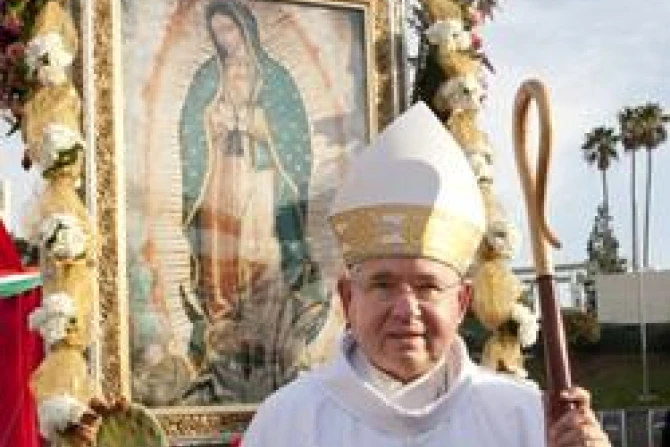 Archbishop Jose Gomez at Our Lady of Guadalupe procession in Los Angeles December 4 2011 Credit Victor Alemn  wwwvida nuevacom CNA US Catholic News 12 12 11