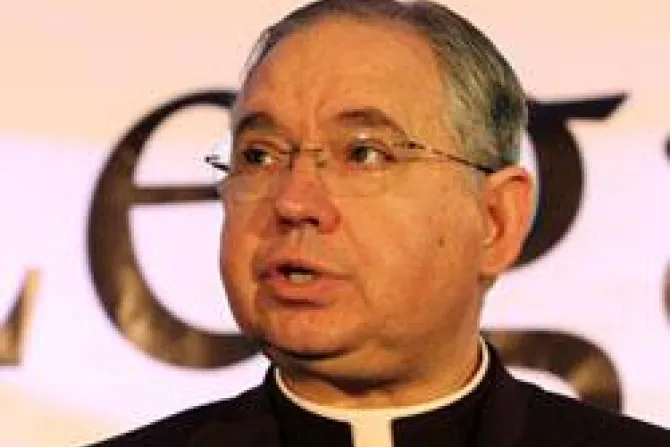 Archbishop Jose H Gomez 3 CNA US Catholic News 2 8 11