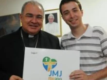 Archbishop Orani Tempesta and graphic designer Gustavo Huguenin. Courtesy of WYD Rio 2013.