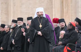 Major Archbishop Sviatoslav Shevchuk and other Eastern Catholic bishops gathered at St. Peter's Square, Nov. 27, 2013.   Kyle Burkhart/CNA.