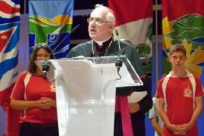 Archbishop Terrence Prendergast SJ of Ottawa address the WYD Rally for Canada EWTN World Catholic News 8 16 11