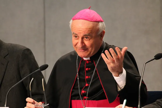 Archbishop Vincenzo Paglia President of the Pontifical Council for the Family at the Vatican Press Office Feb 4 2015 Credit Bohumil Petrik CNA CNA 2 4 15