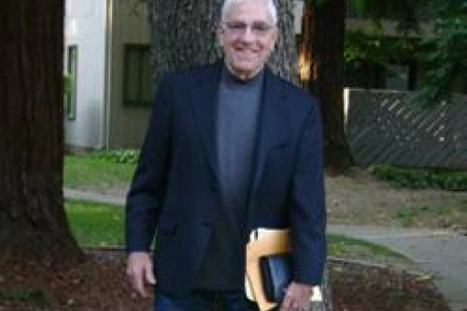 Artist Dave Hanson CNA US Catholic News 6 10 11