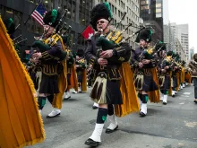 Bagpipers march in the St. Patrick's Day Parade along Fifth Ave in New York City, March 17, 2014. 