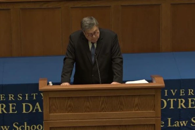 BarrspeaksatNotreDame 1