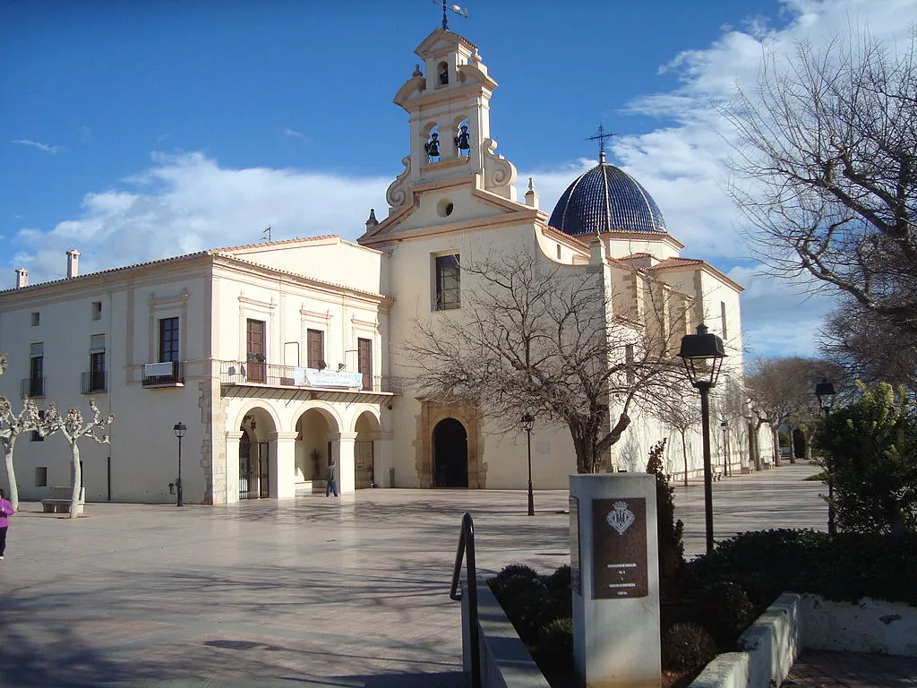 The Basílica de la Mare de Déu del Lledó in Castellón de la Plata, Spain. Credit: Juan Emilio Prades Bel via Wikimedia (CC BY-SA 4.0).?w=200&h=150
