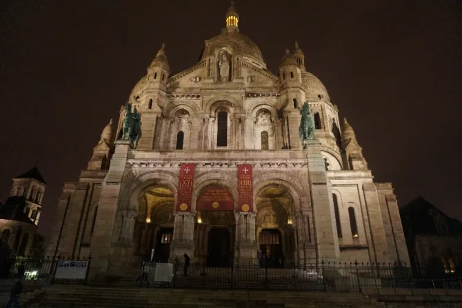 Basilica of the Sacred Heart of Christ Night view