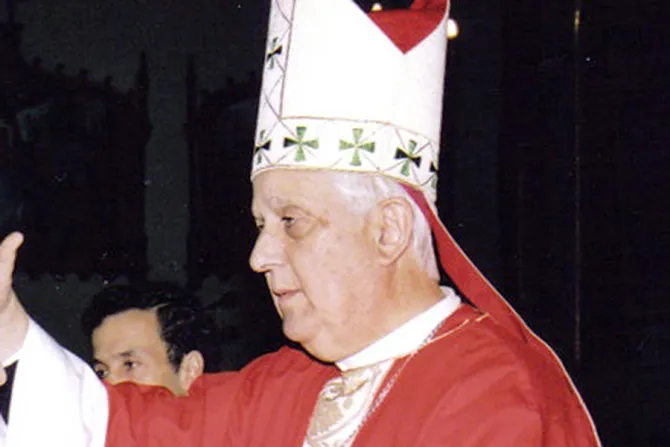 Bishop Alejandro Goic Karmelic Credit Warko2006 CC 30 CNA