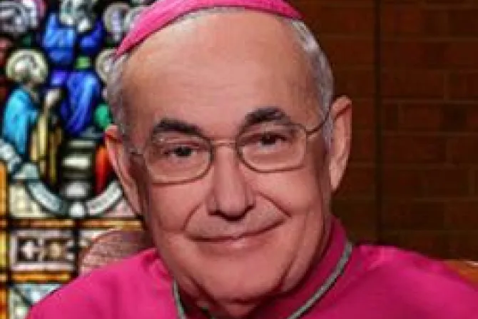 Bishop Alvaro Corrada del Rio S J 2 CNA US Catholic News 7 6 11