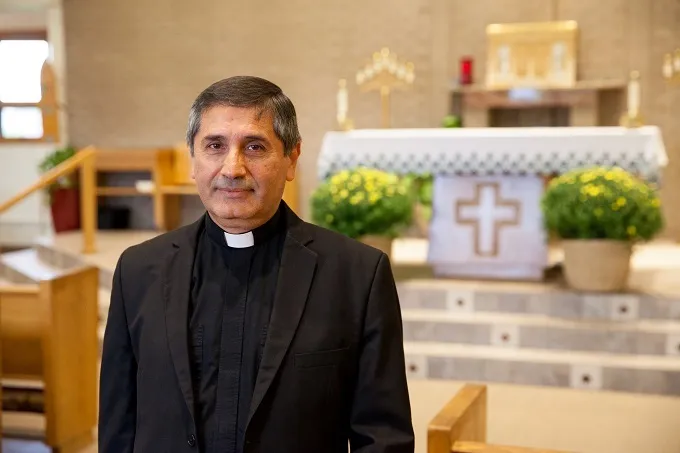 Pope Names Mexican Born Priest As New Auxiliary Bishop Of