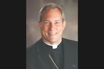Bishop Robert D Gruss CNA file photo