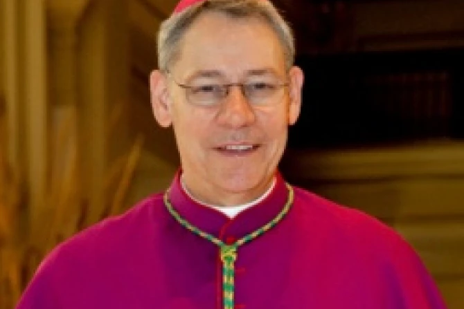 Bishop Robert W Finn of Kansas City Saint Joseph File Photo CNA 2 CNA US Catholic News 1 25 13