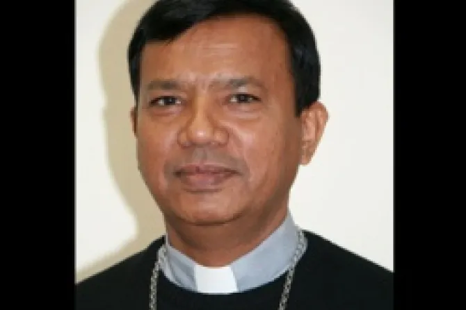 Bishop Sebastian Shaw of Lahore Pakistan Credit Aid to the Church in Need wwwacnukorg CNA World Catholic News 11 20 12