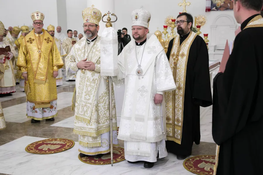 Bishop Stepan Sus holds a crosier shortly after his episcopal consecration at the Cathedral of the Resurrection of Christ in Kyiv, Jan. 12, 2020. ?w=200&h=150