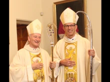 Bishops Terence Curtin (L) and Mark Edwards were consecrated as auxiliaries of the Melbourne archdiocese Dec. 17, 2014. 
