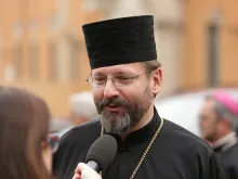 Major Archbishop Sviatoslav Shevchuk speaks to CNA at the Vatican, Oct. 9, 2015. 